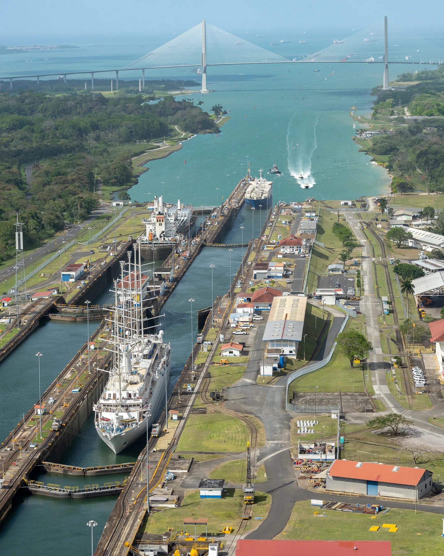 Vessels transiting the Panama Canal
